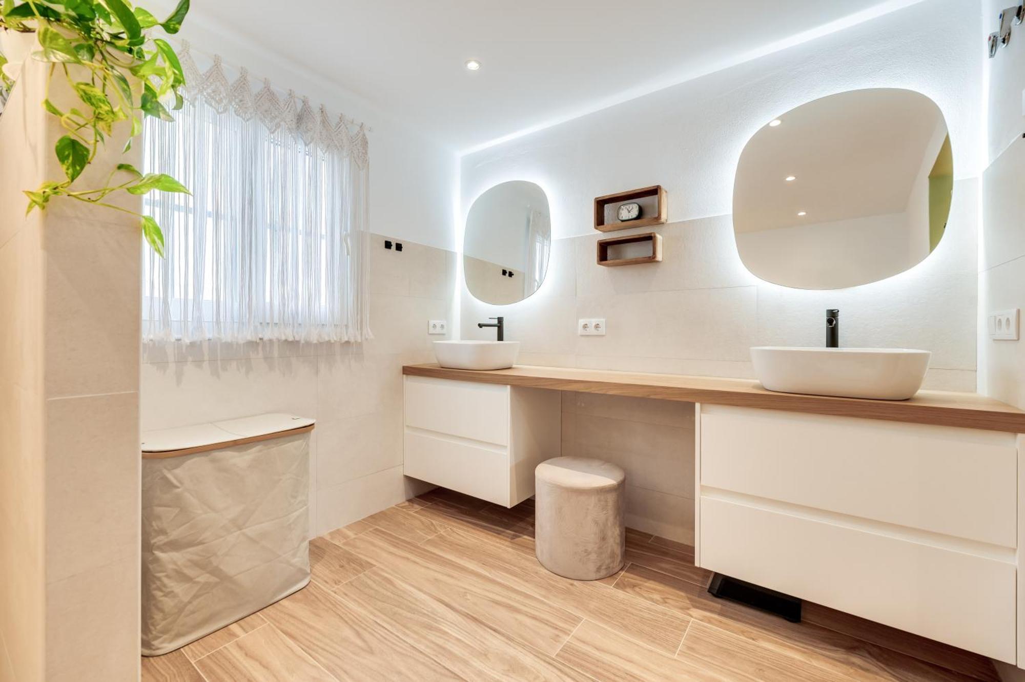 Casa Silvia - Piscina Y Playa Villa Malaga Luaran gambar